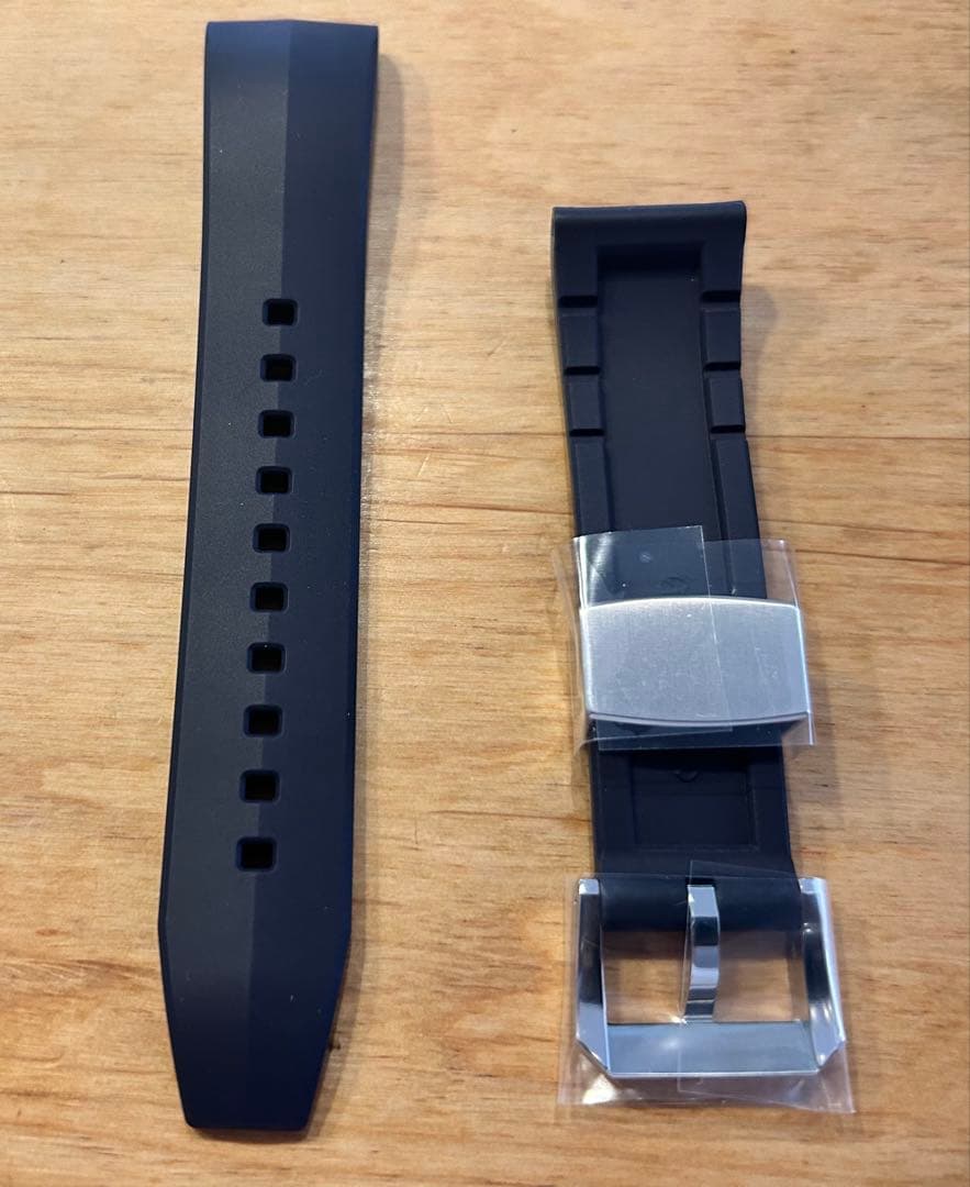Grand Seiko 22mm ブラックネイビー　ラバーベルト