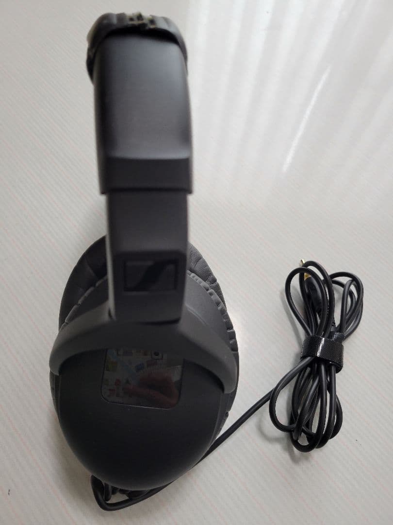 Sennheiser HD 300 PRO オーバーイヤーヘッドフォン