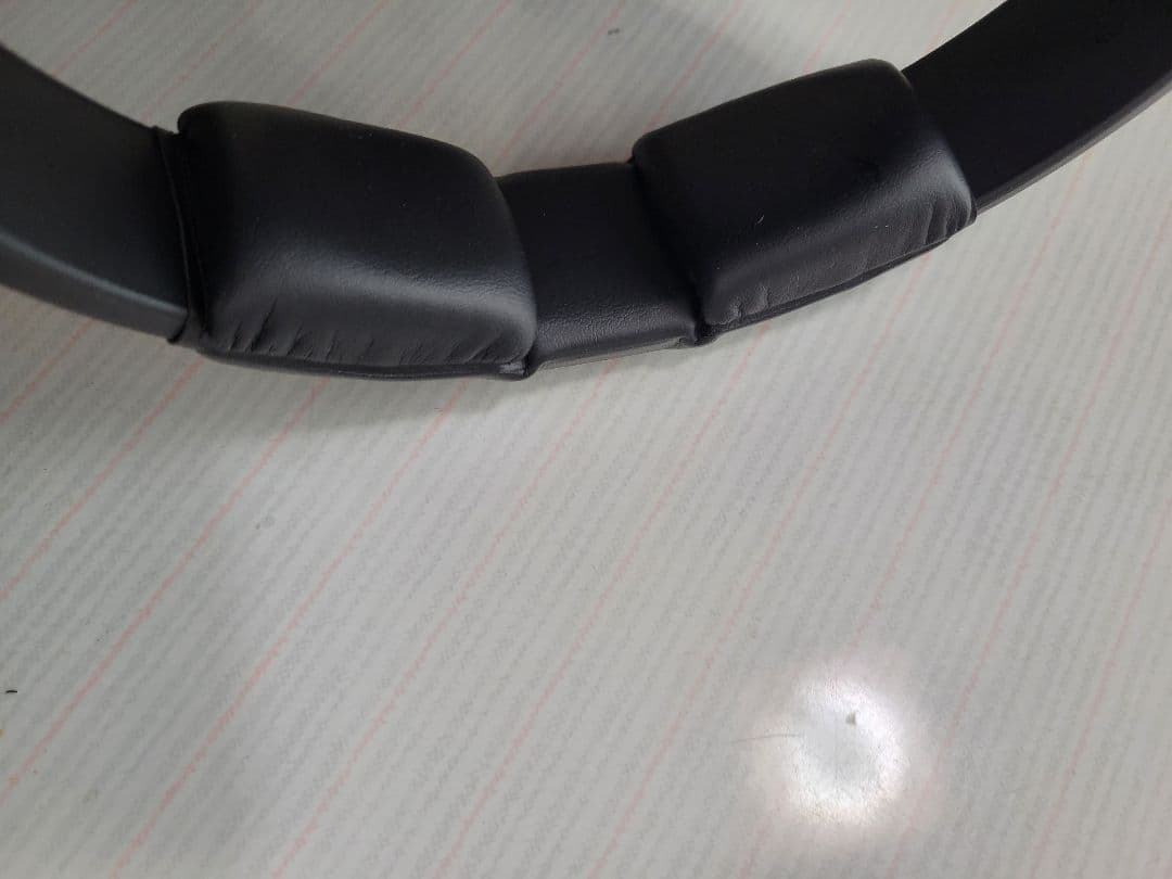 Sennheiser HD 300 PRO オーバーイヤーヘッドフォン