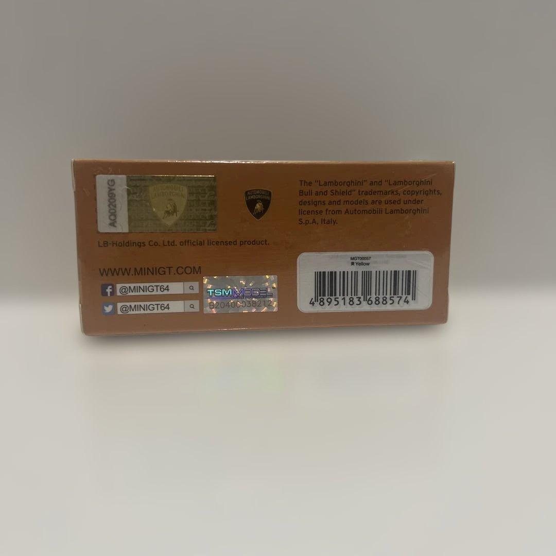 MINIGT ランボルギーニ アベンタドール