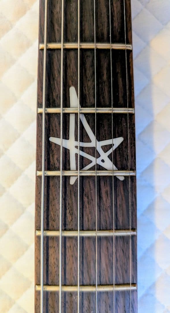 【美品】アヴリル・ラヴィーン テレキャスター／Squier by Fender