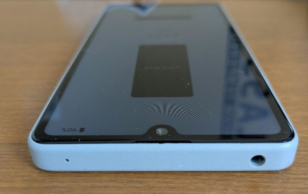 Xperia スマートフォン 本体 　SOG08