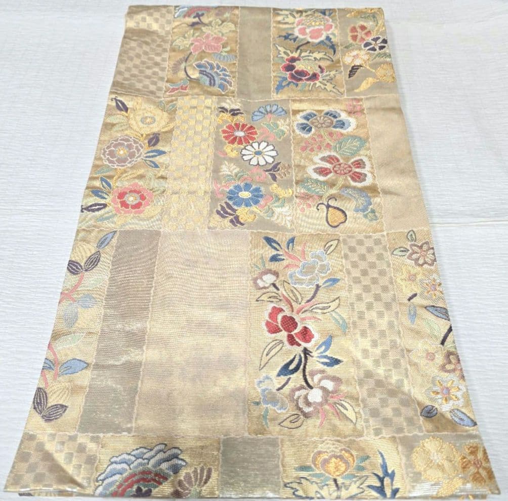 クリーム熨斗目振袖７点フルセット、成人式、前撮り、結婚式に