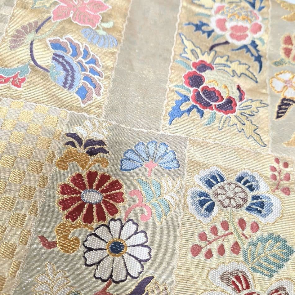 クリーム熨斗目振袖７点フルセット、成人式、前撮り、結婚式に