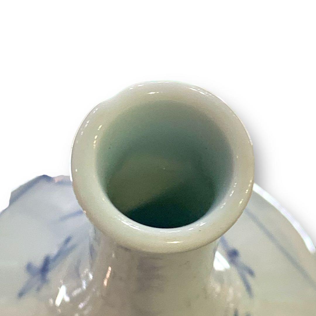 李朝 染付 染め付け 花瓶 一輪挿し トンボ 蜻蛉 朝鮮 骨董 美術 岩 草