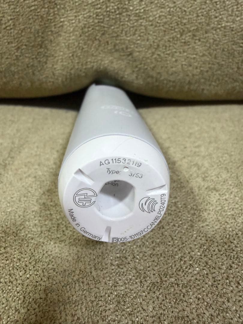 本日限り値下げ　電動歯ブラシ BRAUN io6