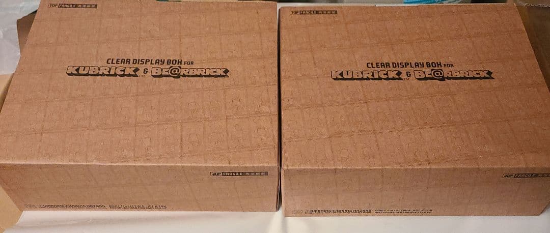 40個セット　キューブリック&ベアブリック専用ケース　メディコム·トイ新品未開封