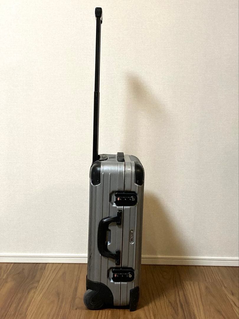 【期間限定！再値下げ】旧型リモワ スーツケースサンバ　2輪　グレー