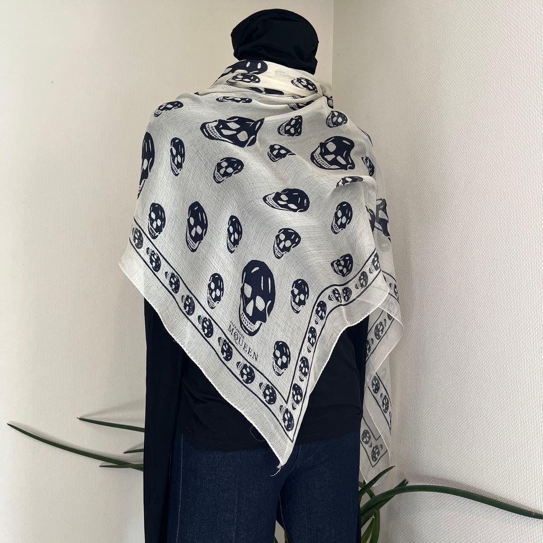 ALEXANDER McQUEEN スカーフ　スカル　シルク