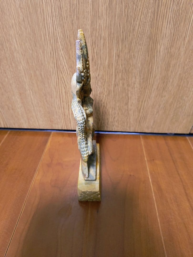カンボジア　アプサラ像　翡翠　希少　レア　美品