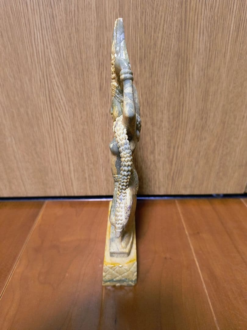 カンボジア　アプサラ像　翡翠　希少　レア　美品