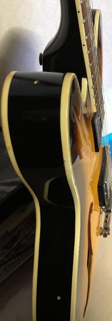 Tony Smith セミアコ 傷あり ソフトケース付属 動作未確認