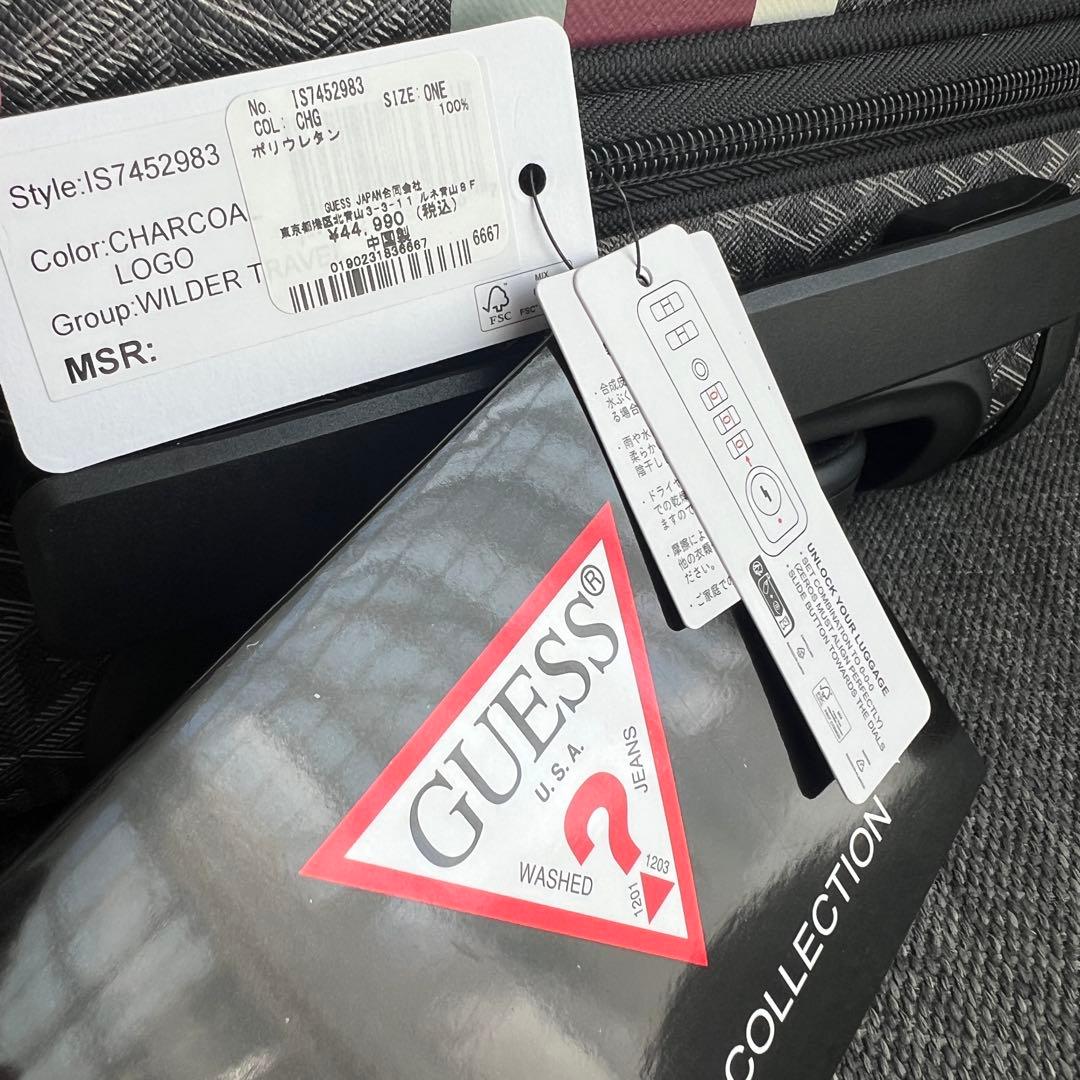 新品 GUESS-ゲス Wilder 18 in 8-Wheeler CHG