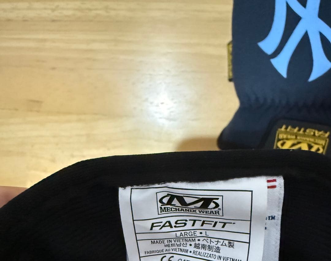 Mechanix FastFit MLB Teams Gloves シュプリーム