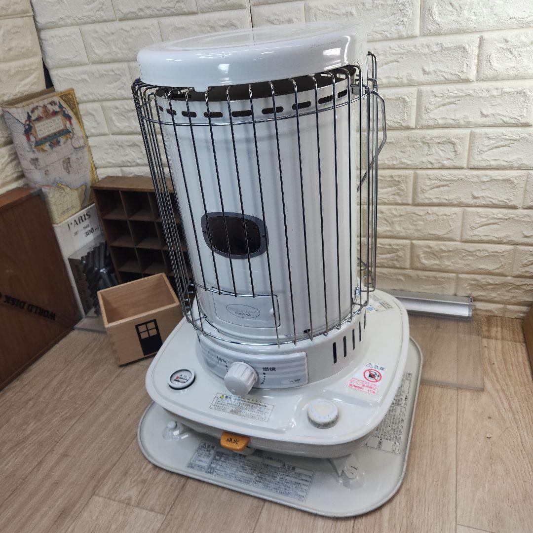 送料無料❤2013⑨️⭕️コロナ ホワイト 石油ストーブ 安全ガード付き