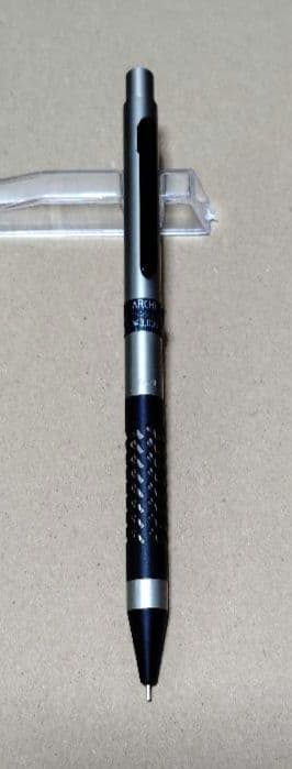 シャープペンシル SAKURA ARCHI 　　サクラ アーキ　由良拓也