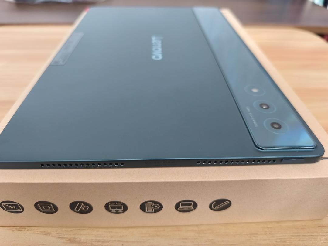 美品！Lenovo Yoga Tab Plus12.7タイダルティール