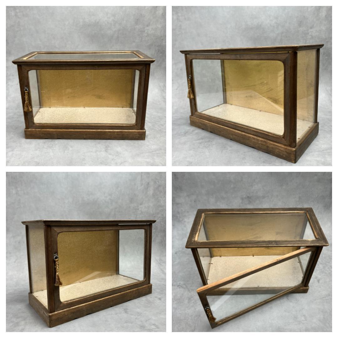 寿山石の彫刻　楼閣山水風景　ジオラマ　中国美術　天然石　水雕　ガラスケース付き