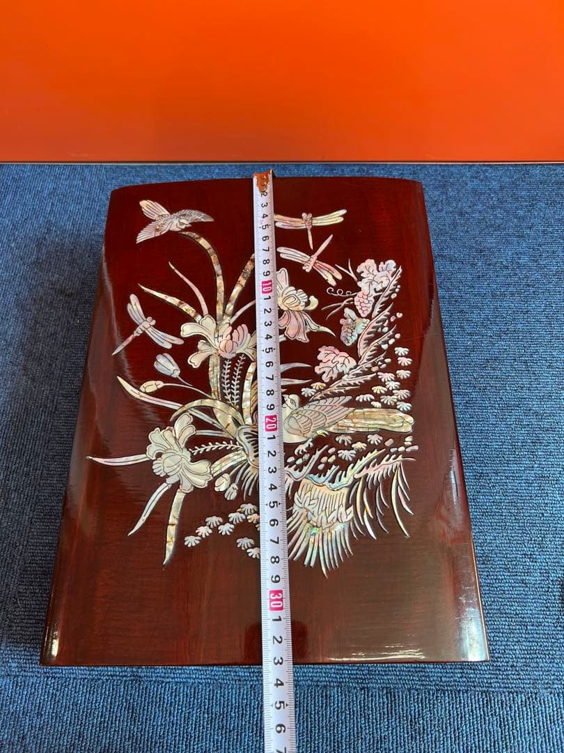 869 小物入れ　螺鈿細工 　貝細工　木製　インテリア　木箱　美術品　未使用