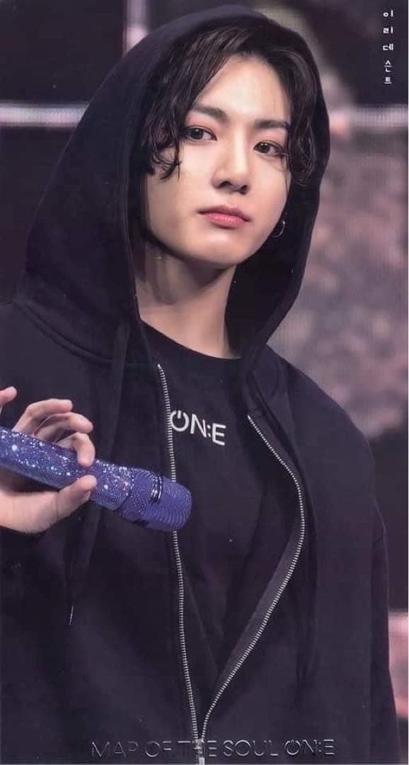 BTS MOS ON:E メンバー全員 着用 Tシャツ　新品　Lサイズ