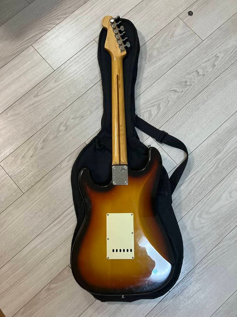 vintageのりしお様中古FENDER JAPANストラトキャスターフジゲン製