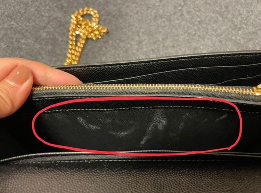 SAINT LAURENT ブラックショルダーバッグ