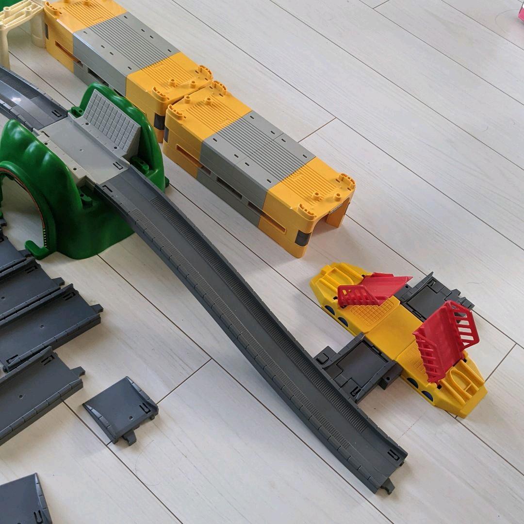 トミカプラレールワールド・モータートミカ用・プラロード・どうろ道路パーツ最終価格