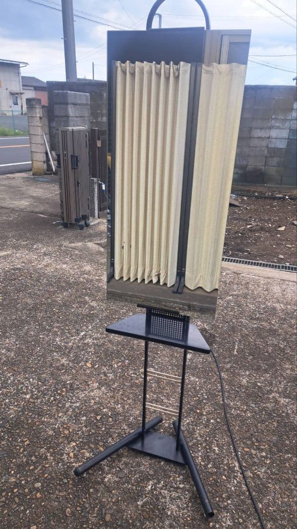 タカラベルモント　鏡　スタイリングチェア　美容室　理容室　引取限定　千葉県