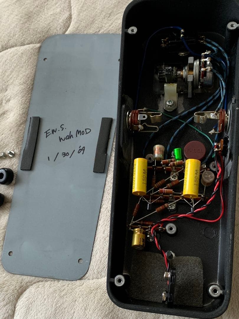 E.W.S. ワウペダル VOX V847 MOD ケース付