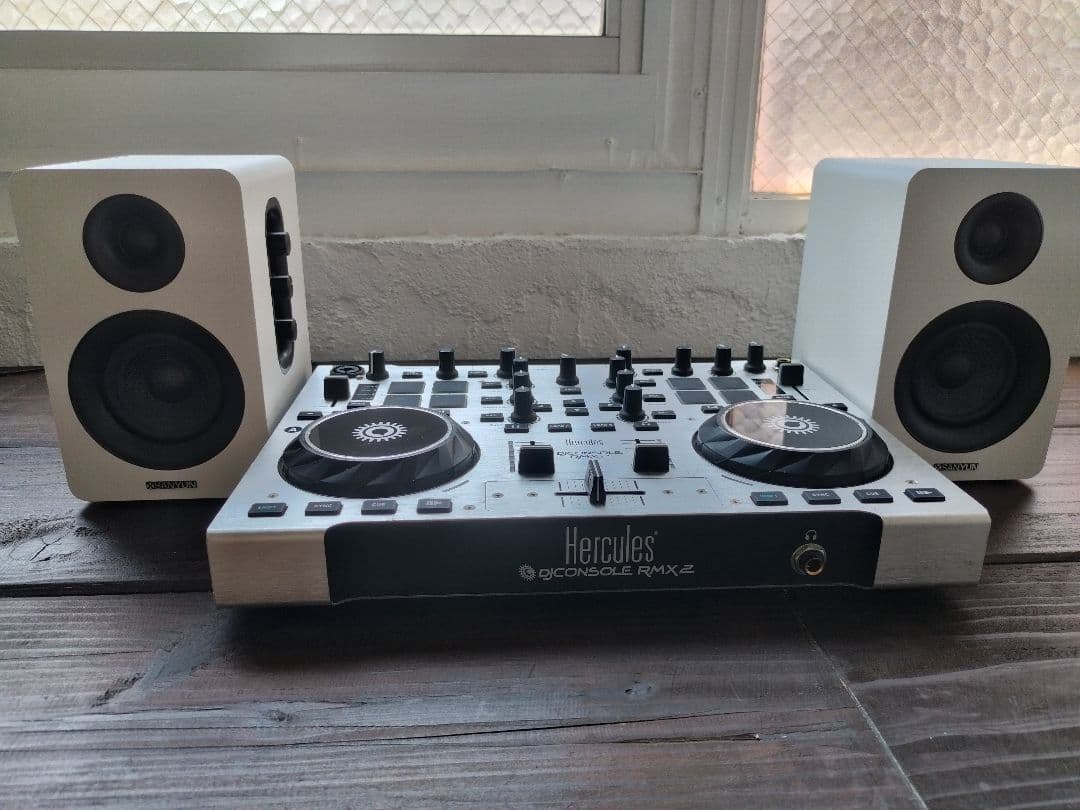 Hercules DJ Controller RMX 2　スピーカー付き