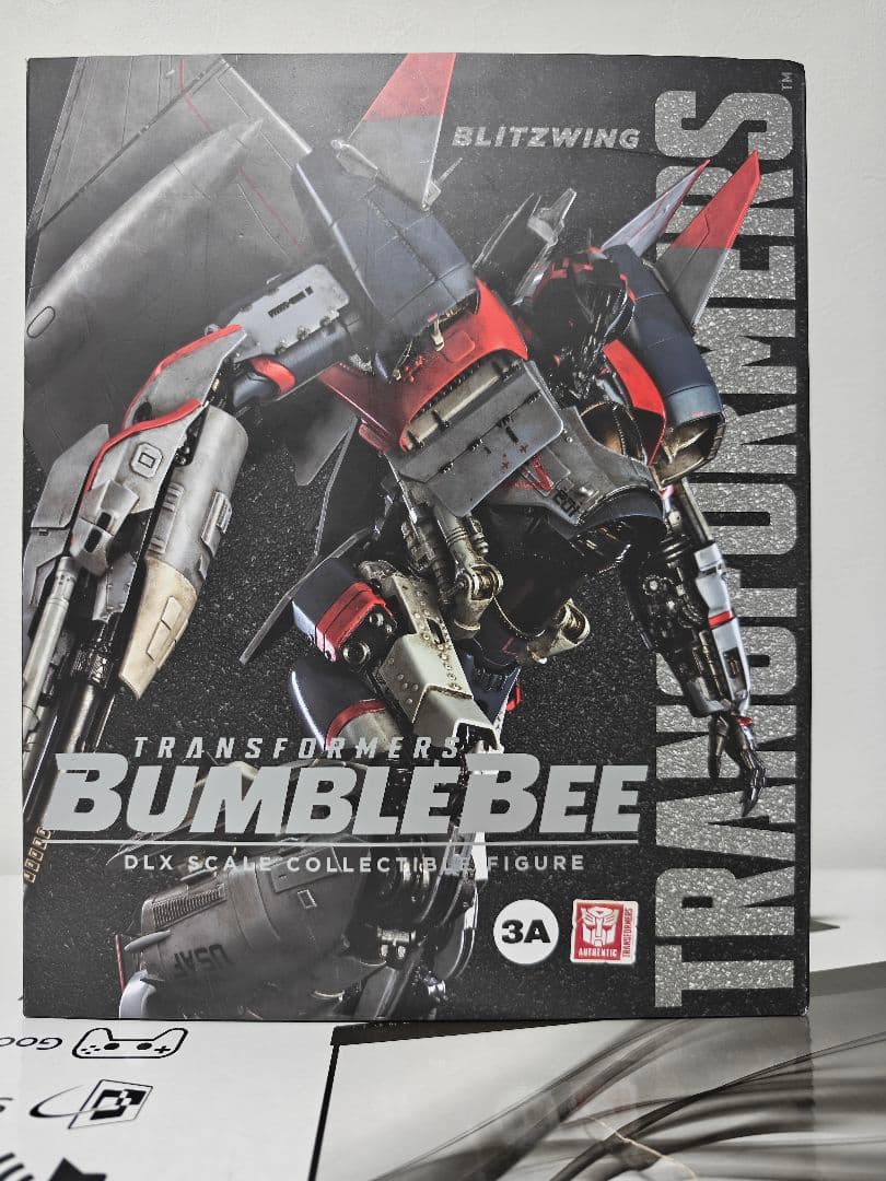 【美品】threezero ブリッツウィング バンブルビー