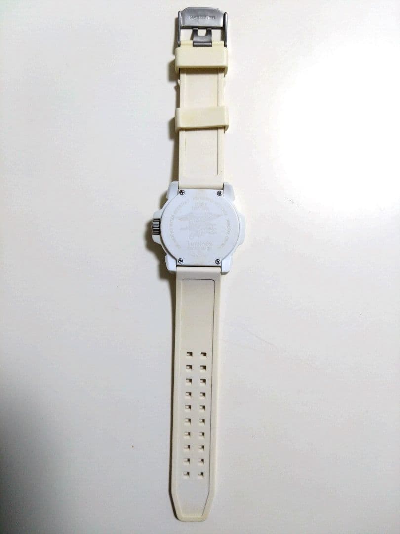 ■美品 LUMINOX 3057 カラーマーク ホワイトアウト 44mm