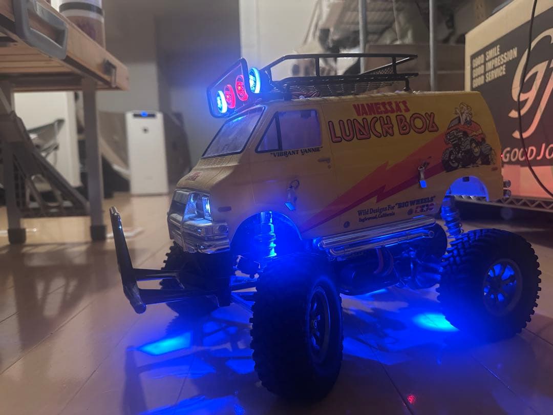 タミヤ　ランチボックス　カスタム品【コレクション用】　切角MAXカスタム済み