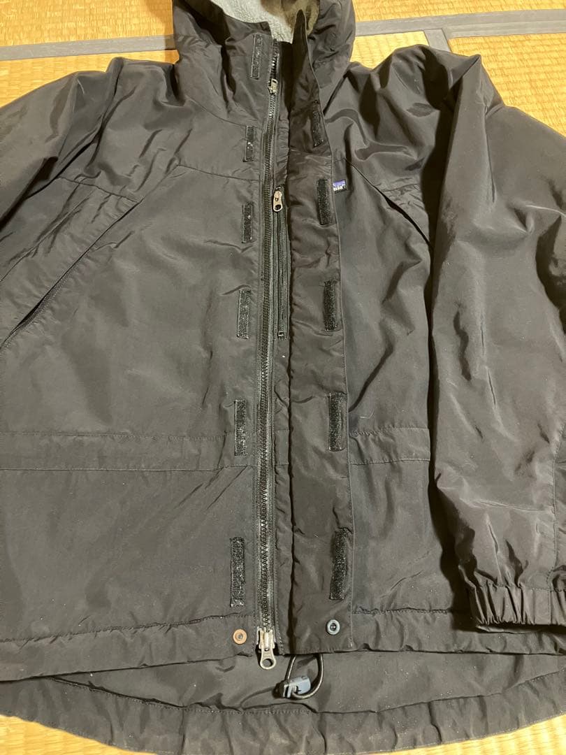 Patagonia インファーノジャケット ブラック　Ｍ