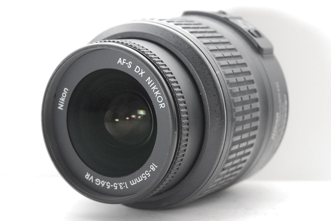 【新品級ショット数　外箱付】Nikon D3100　スマホ転送　動画も撮影できる