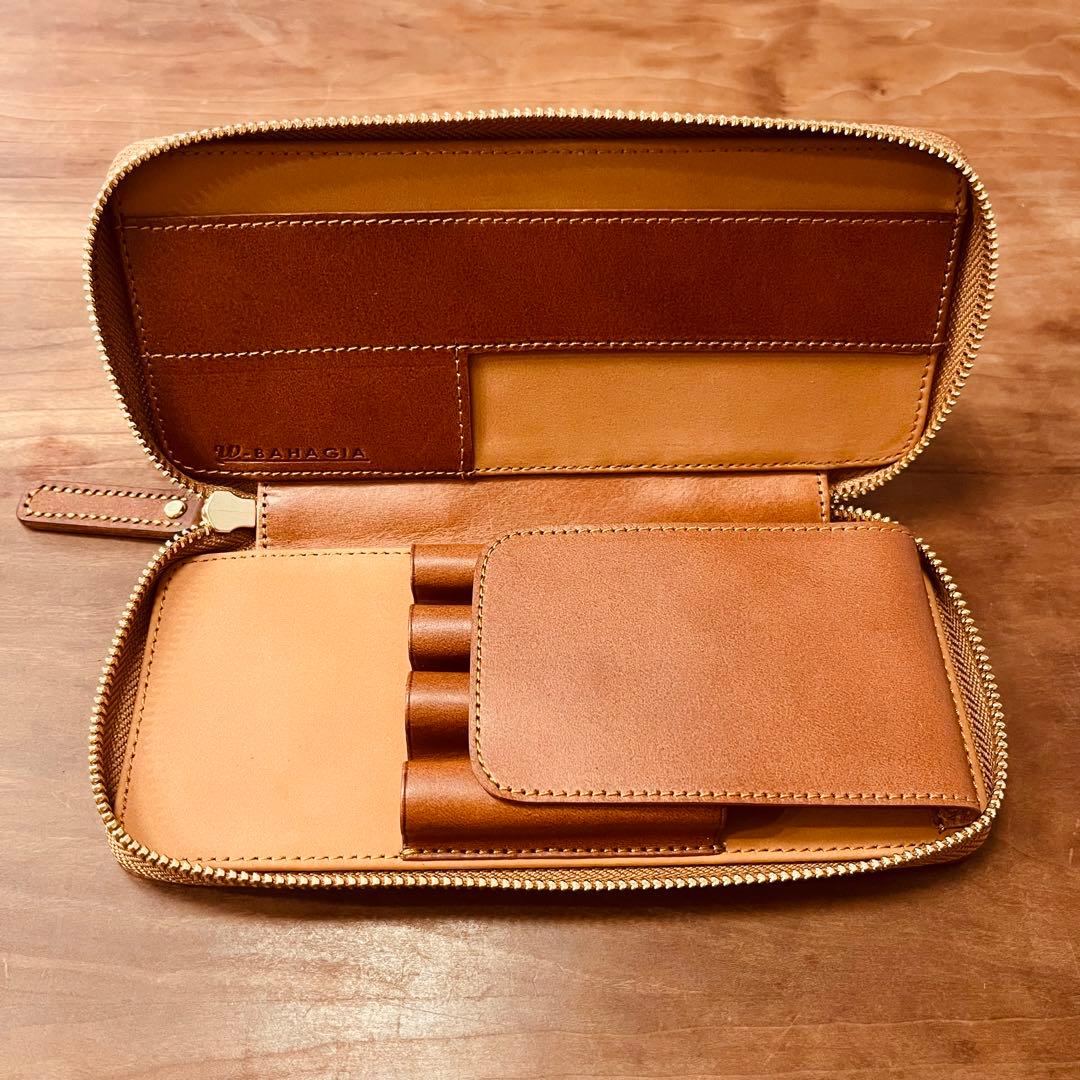 バハギア　ペンケース　ラウンドジップ型　プエブロ　コニャック