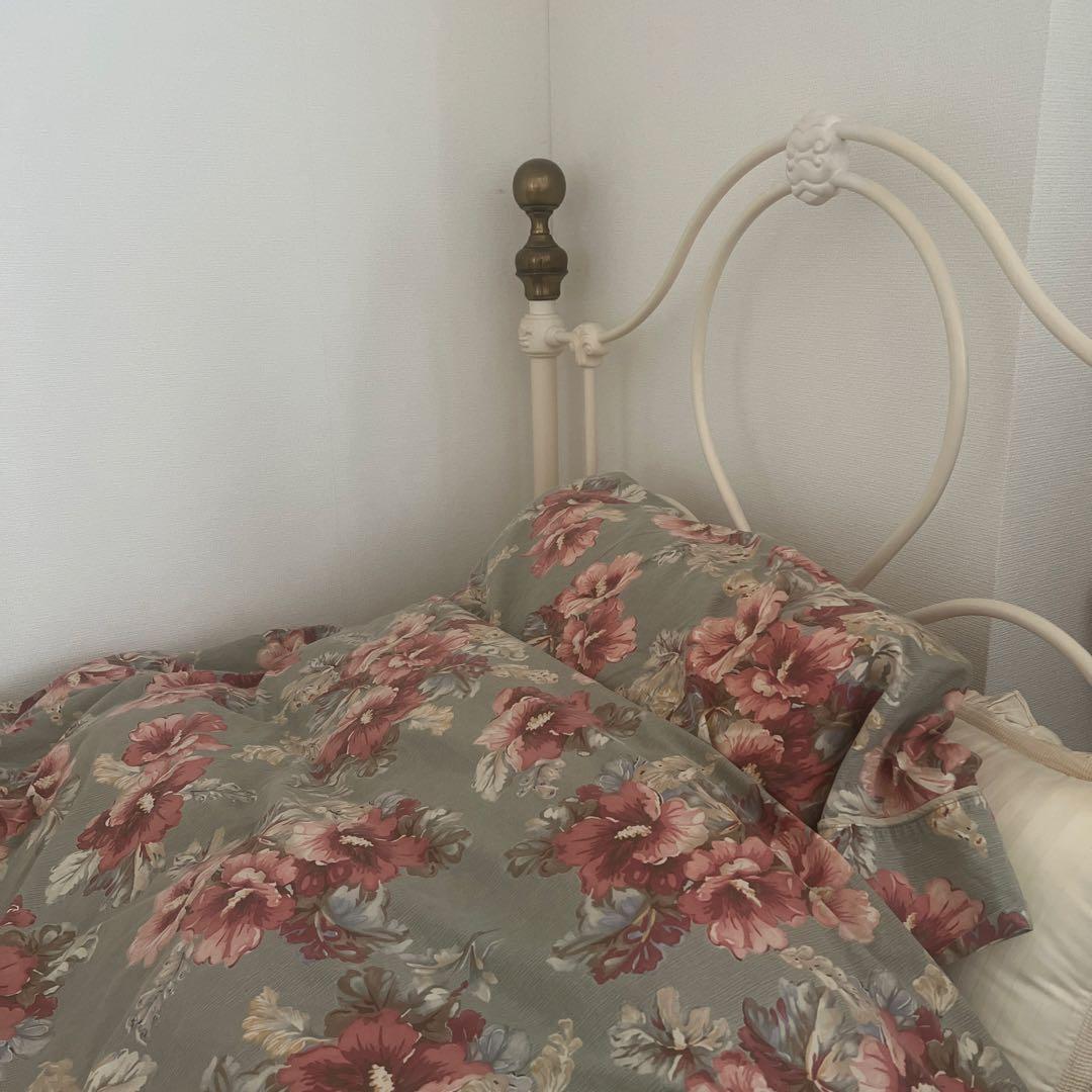 laura ashley シングルベッドフレーム