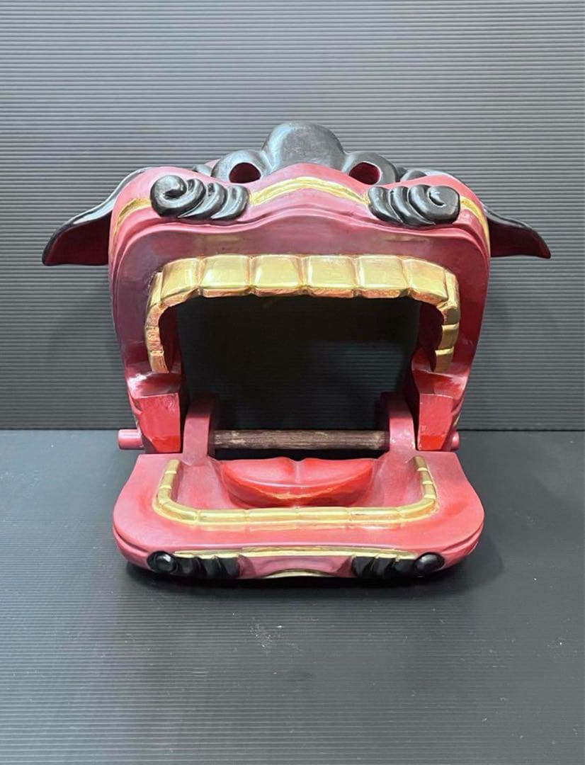 獅子頭　獅子舞　木製獅子頭　特大サイズ　３０センチ越え　獅子頭置物　魔除け置物