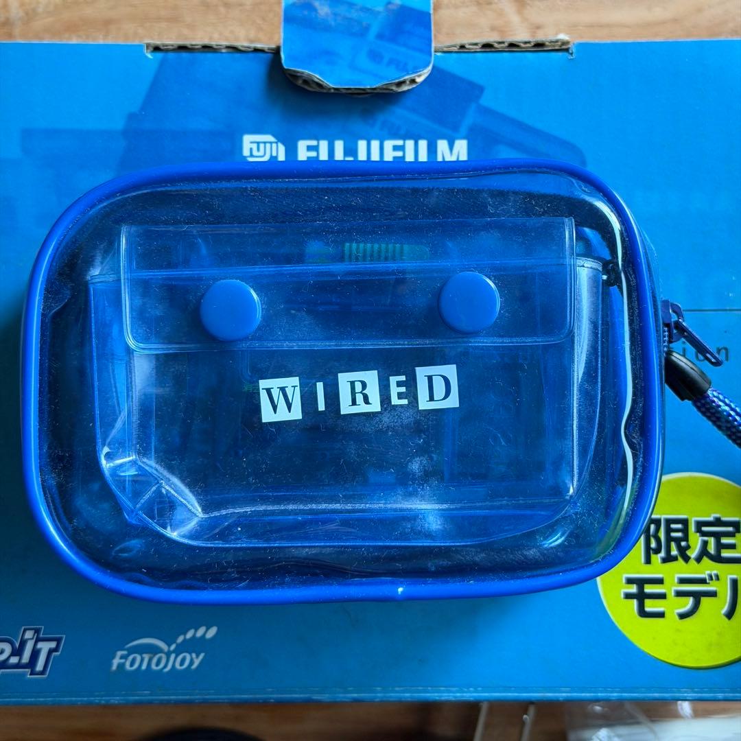 デジタルカメラ FUJIFILM CLIP-IT DS-10S special edition