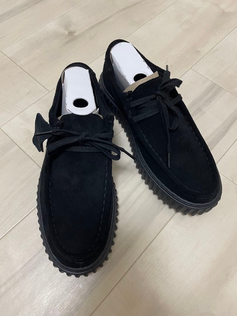 Clarks クラークス TORHILL LO トーヒルロー　ブラックスエード