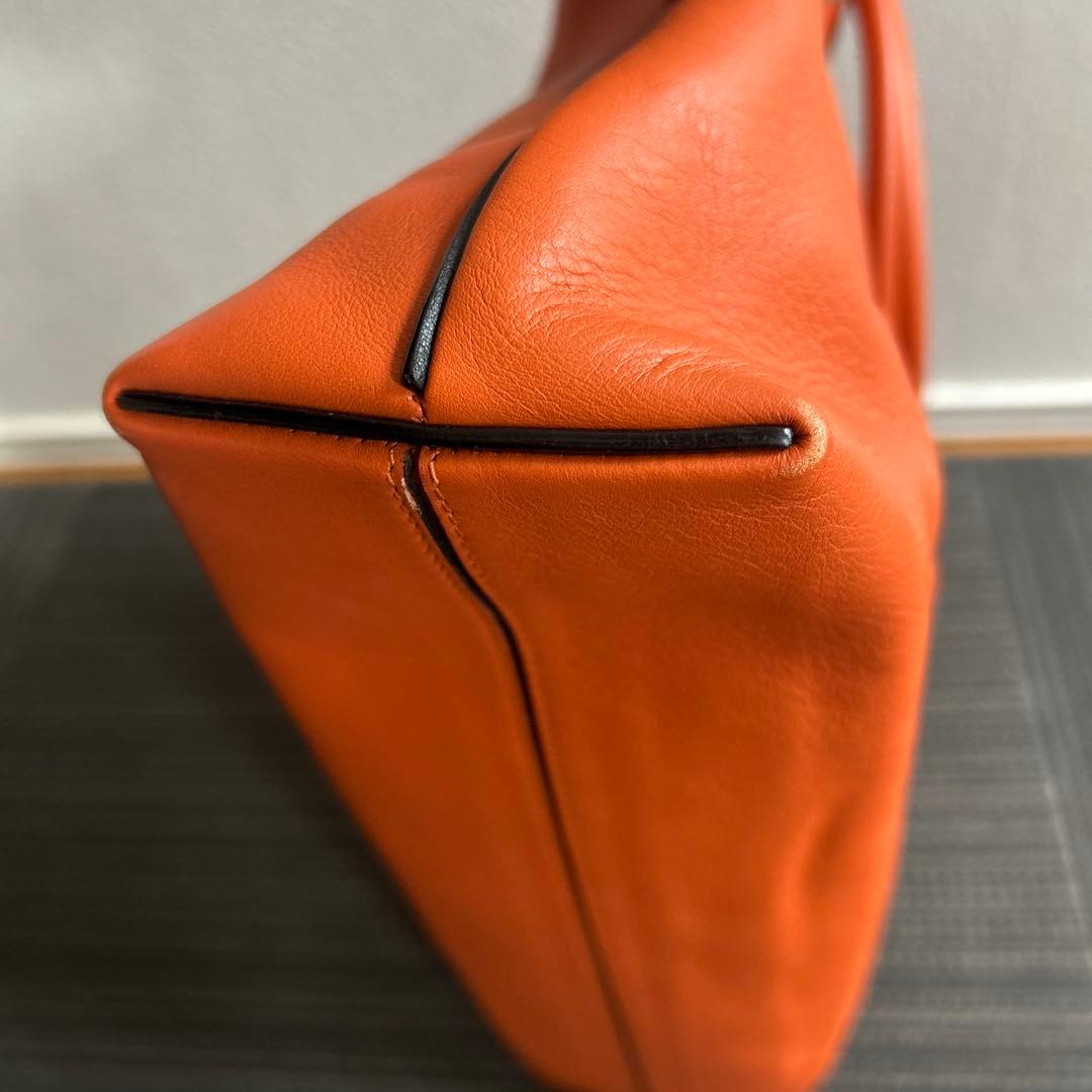 【限定値下げ中】LOEWE アナグラム ホーボー Flamenco hobo
