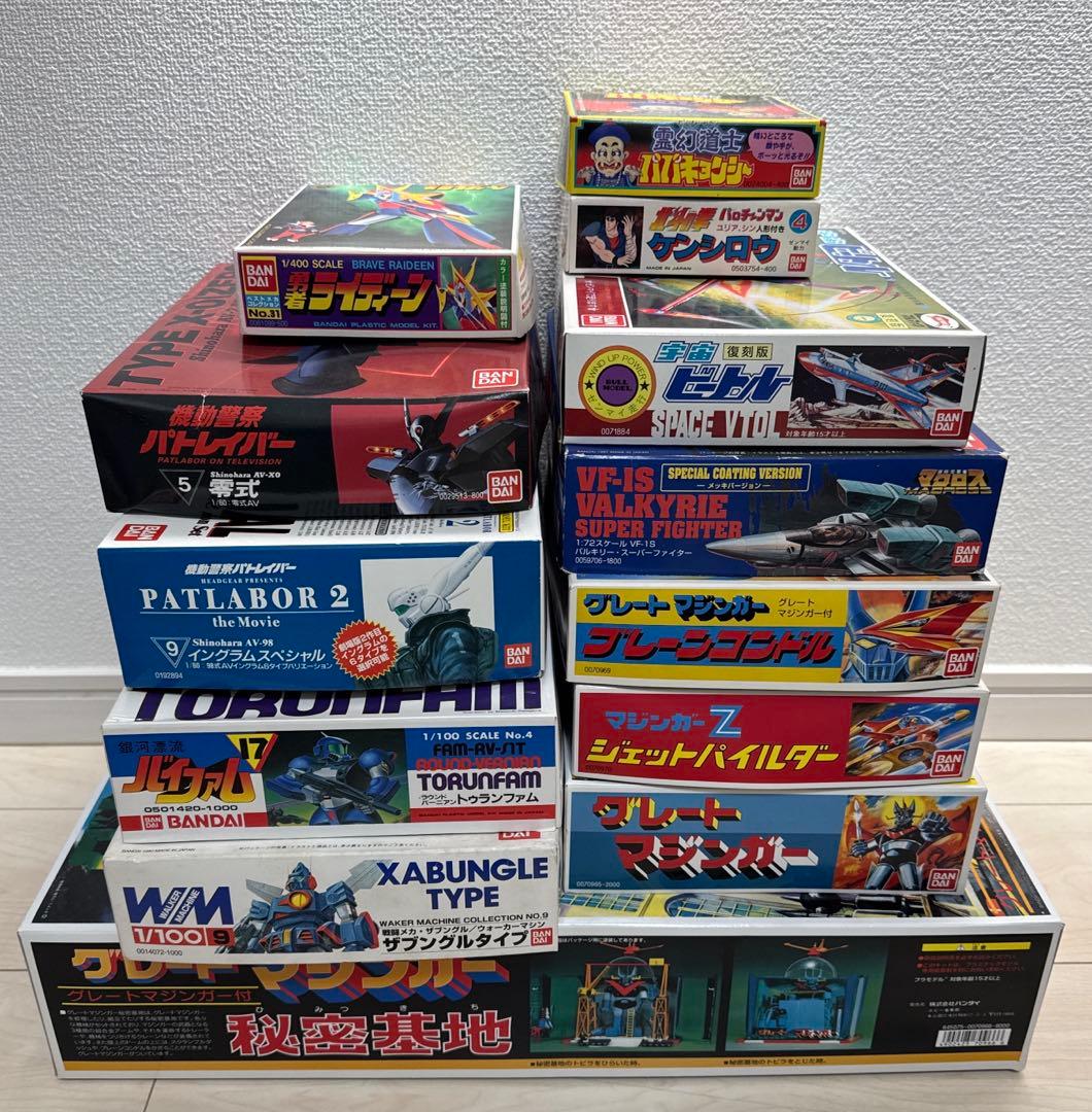 バンダイ　レア　絶版　プラモデルセット　おまけ付き