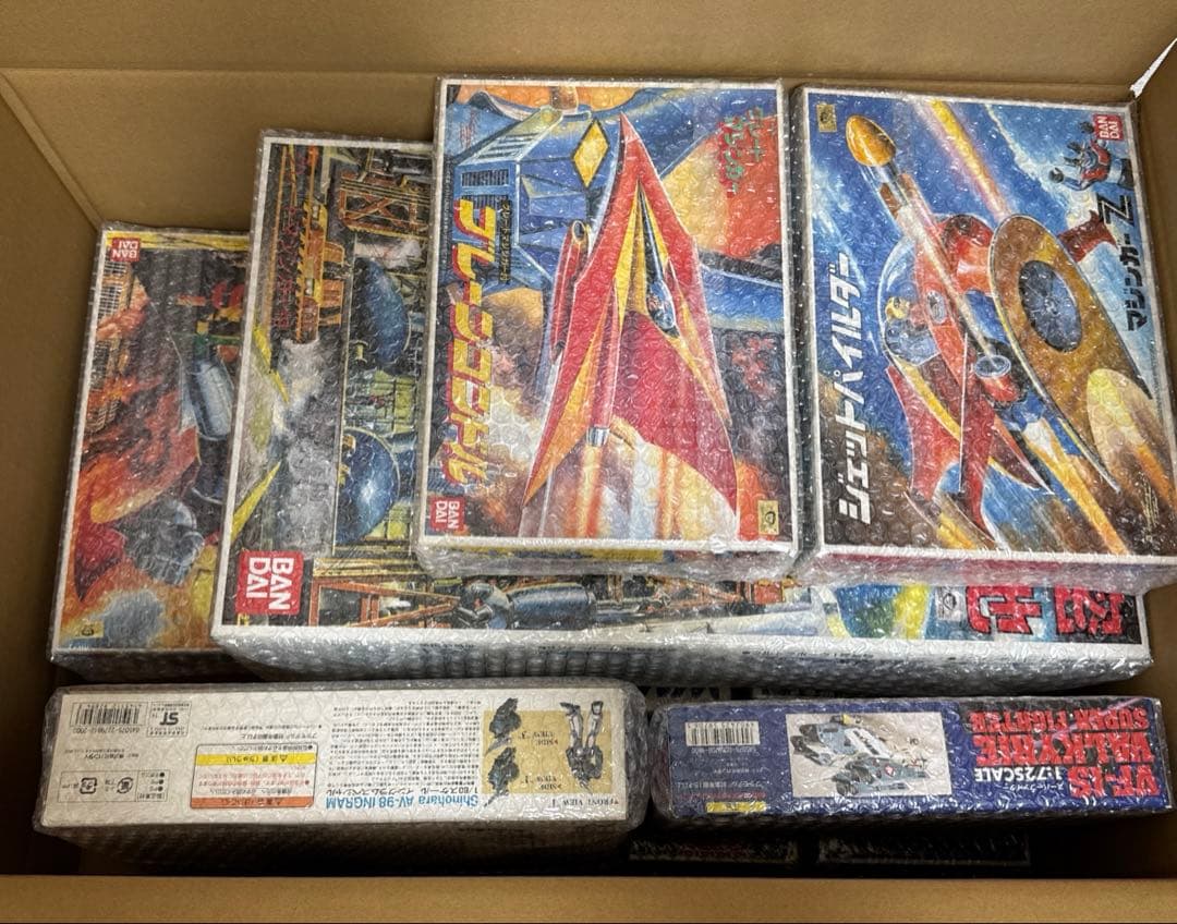 バンダイ　レア　絶版　プラモデルセット　おまけ付き