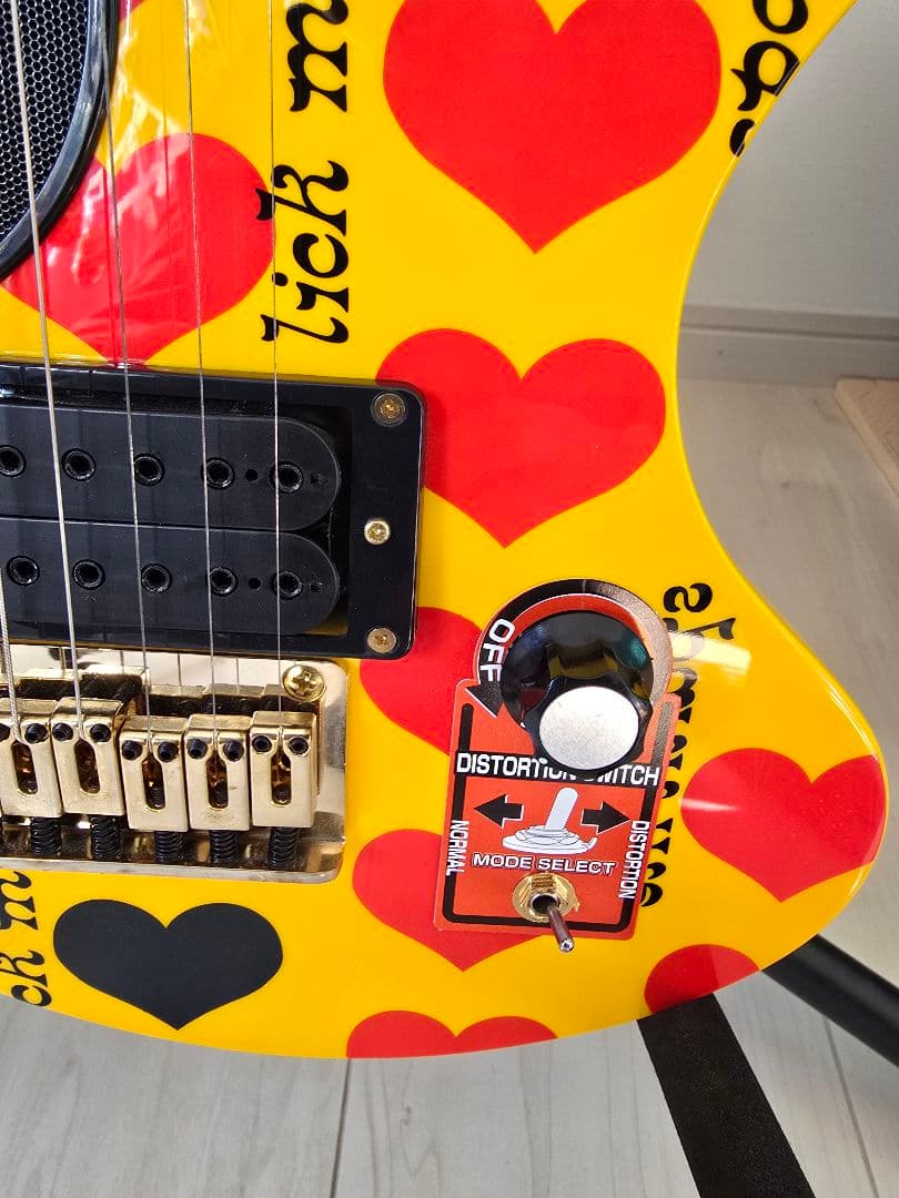 フェルナンデス ミニエレキギター YELLOW HEART　ZO-3