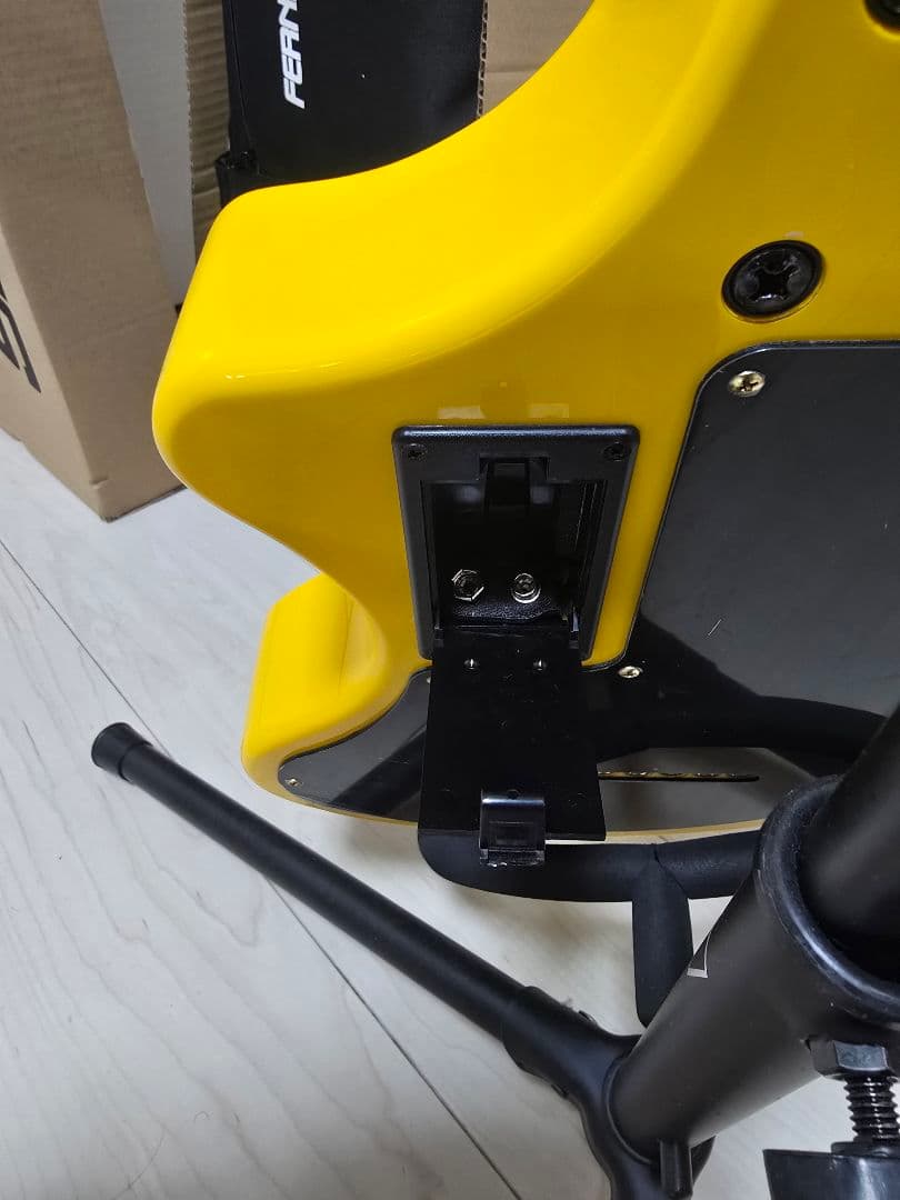 フェルナンデス ミニエレキギター YELLOW HEART　ZO-3