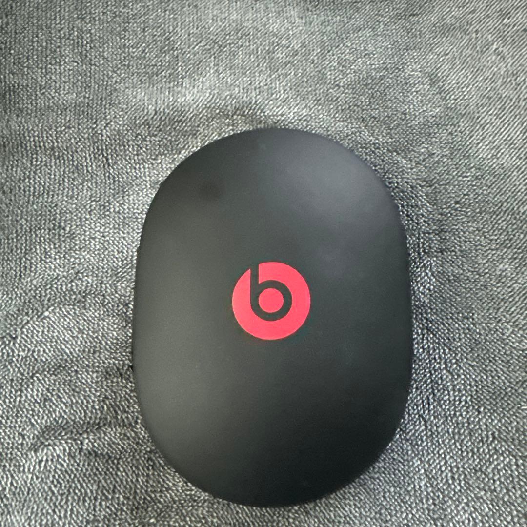 Beats ワイヤレスヘッドホン ブラック ケース付き箱付き