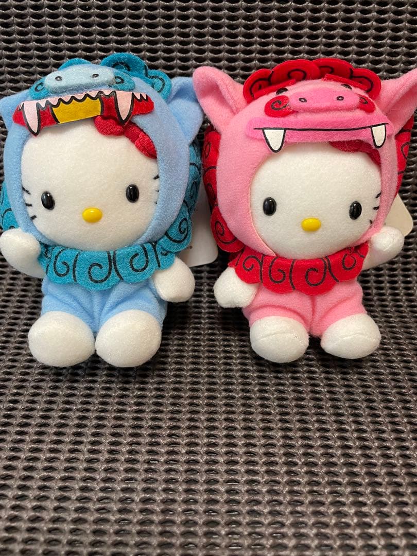 沖縄限定 ハローキティ ゴーヤ・パイナップル・シーサー ぬいぐるみ4体セット
