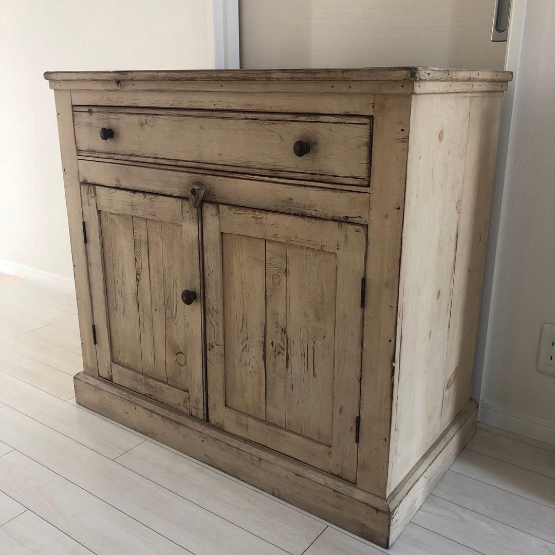 チェブ　確認用　カップボード　下部分