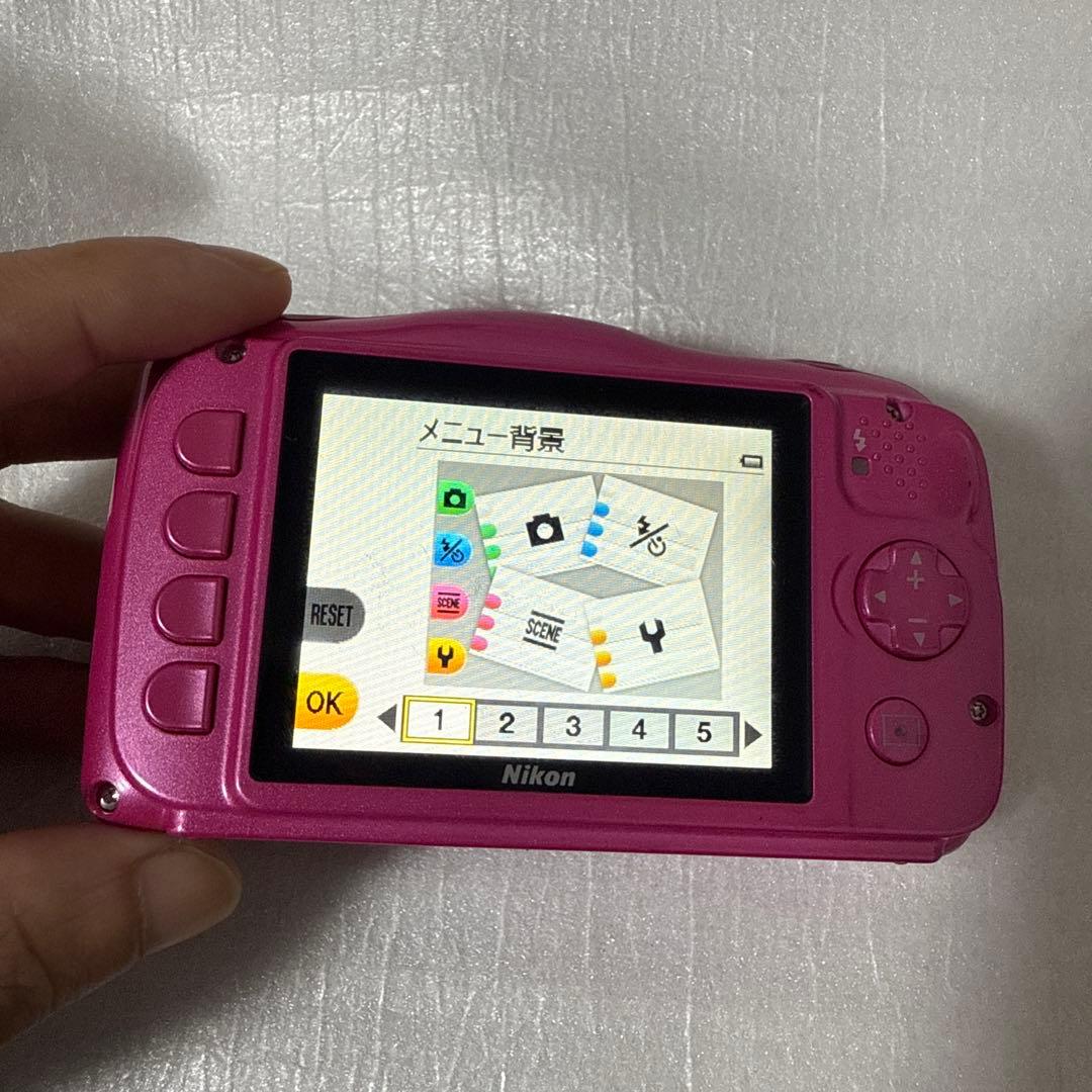 ❗️激安価格❗️デジカメ　本体　Nikon Coolpix W100