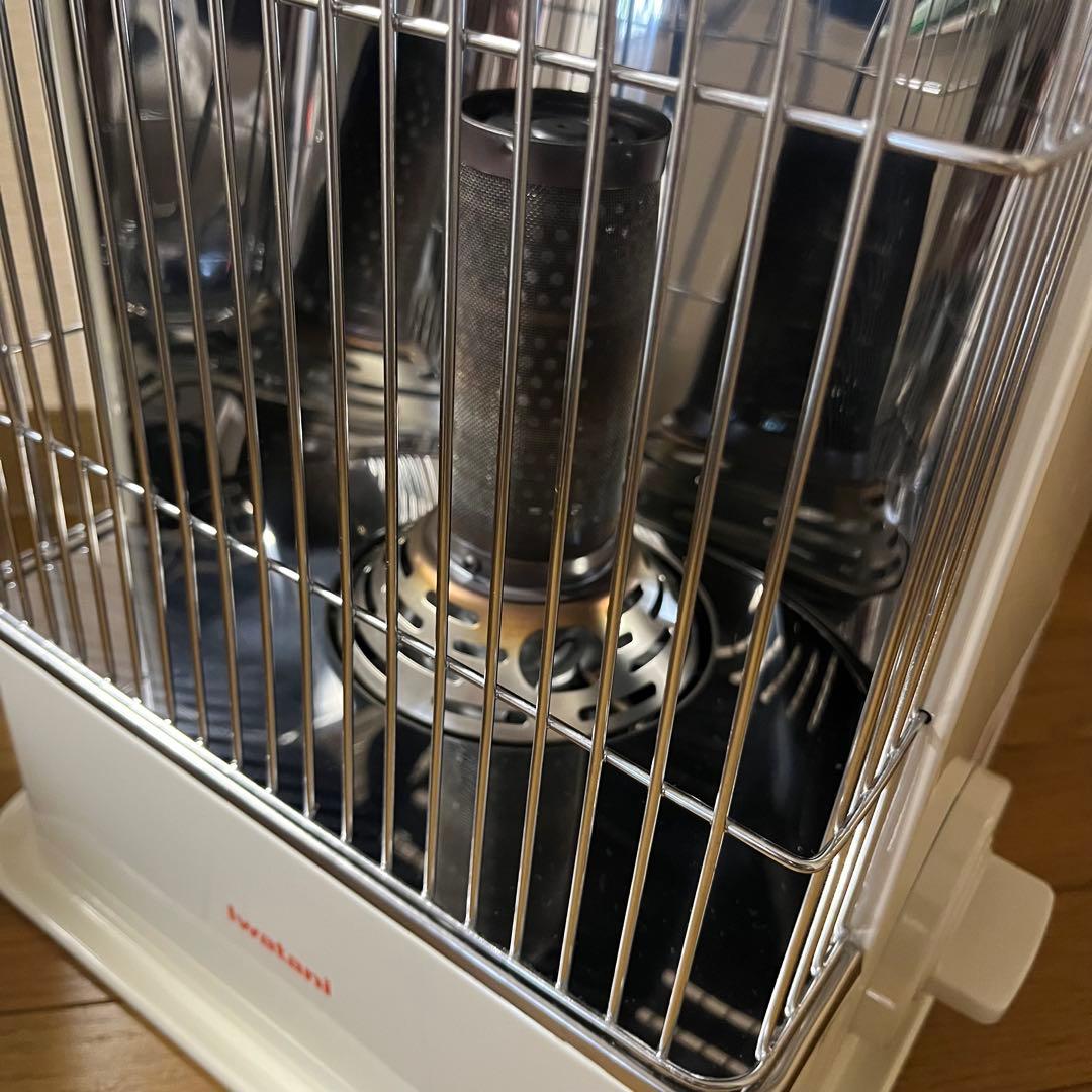 イワタニ　カセットガスストーブ　デカ暖　CB-STV-DKD 【2024年製】